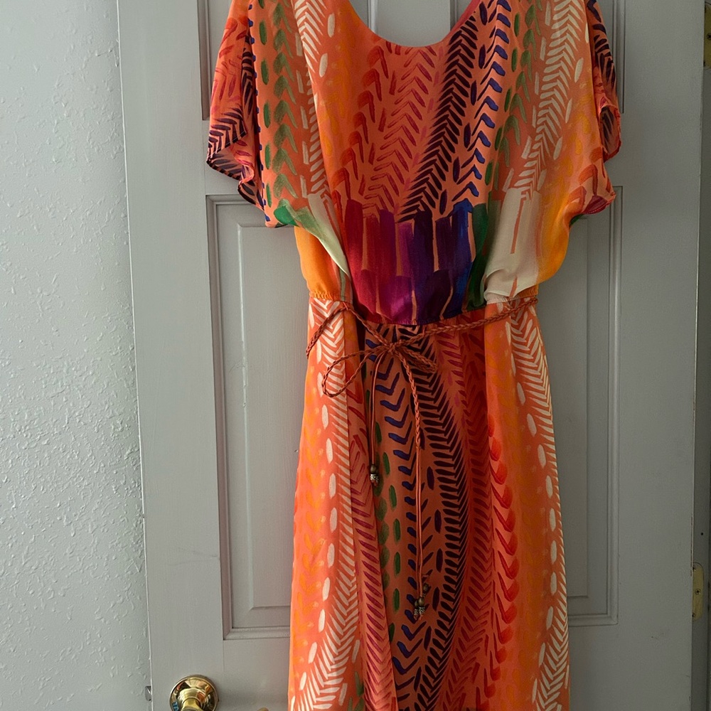 Scarf hym dress knee length , tye belt size 12